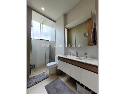 Apartamento en venta en Loma De Las Brujas, Envigado · foto 10 de 20