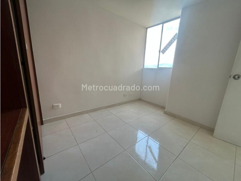 2BR Apartment for Rent in Loma del Indio with Parking - 5