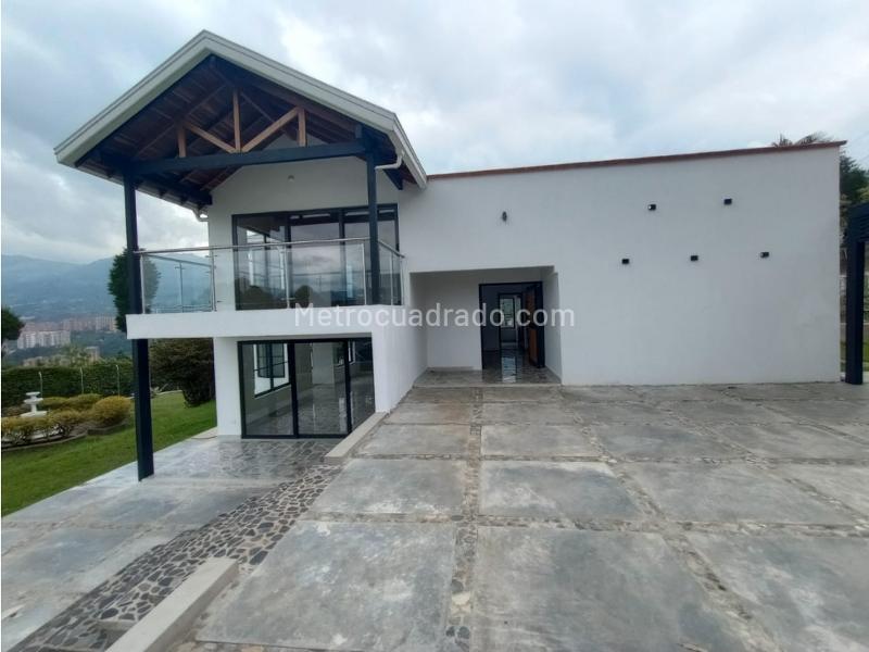 Casa – Envigado, Valle de Aburrá - Vista 3