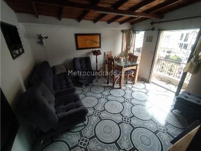 Casa de 2 alcobas en venta en San Javier, Medellín, 65 m² · foto 2 de 13