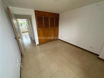 Apartamento de 3 alcobas en venta en Laureles, Medellín, 120 m² · foto 15 de 15