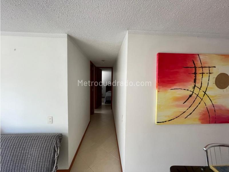 2BR Apartment for Rent in Loma del Indio with Balcony & Parking - 6