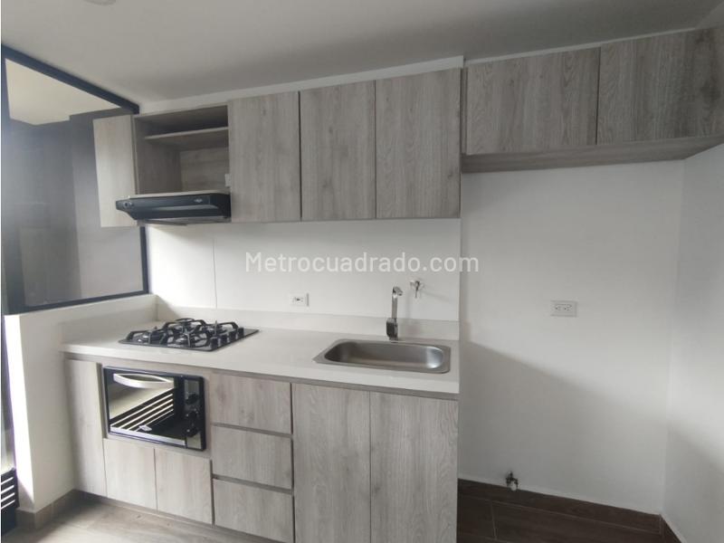 Apartamento en Arriendo, Macedonia, Retiro - 2