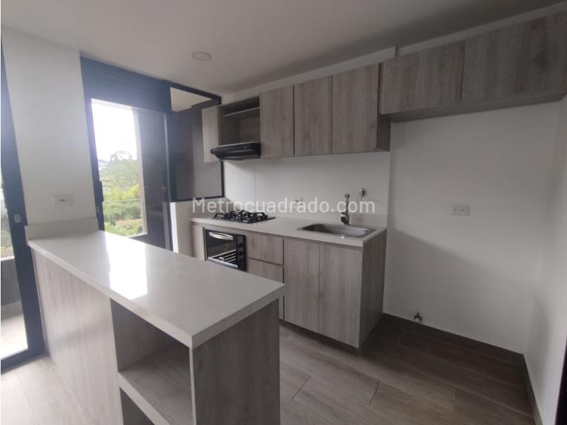 Apartamento en Arriendo, Macedonia, Retiro - 3