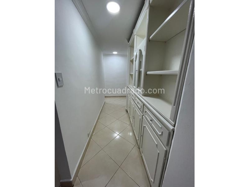 Apartamento Amplio de 3 Alcobas en Arriendo en Belén Miravalle - 7