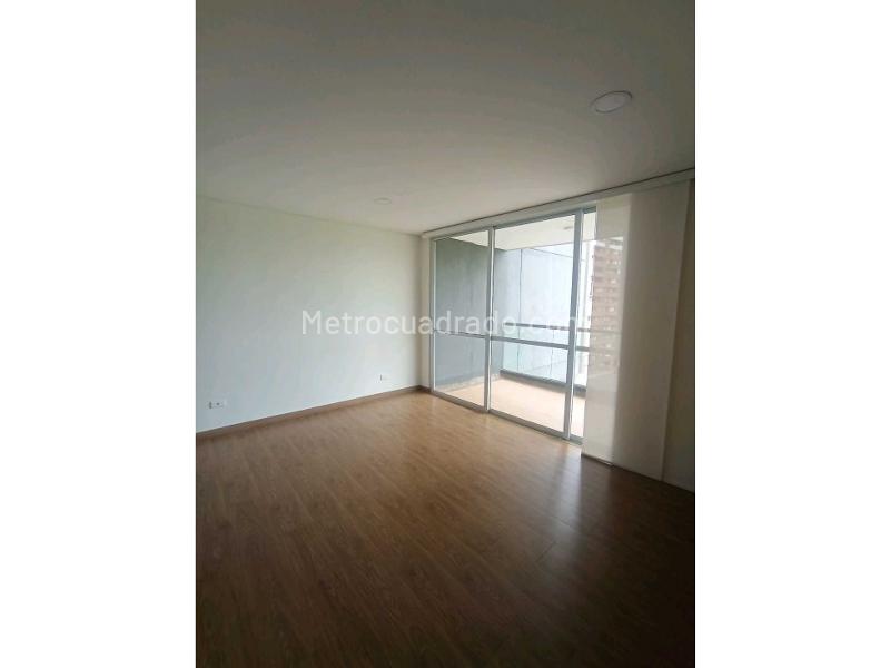 2BR Apartment in San Antonio De Pereira (65 m²) - 3