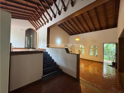 Casa en arriendo en El Poblado, Medellín · foto 7 de 16