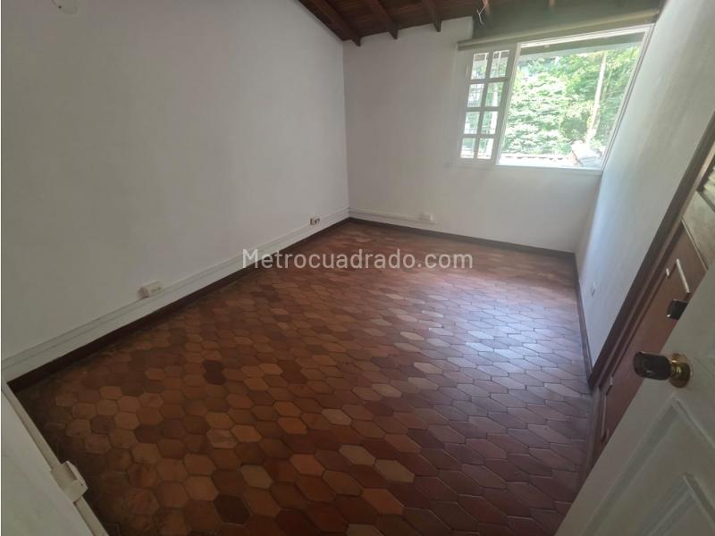 Commercial 3BR House in Exclusive El Poblado - 9