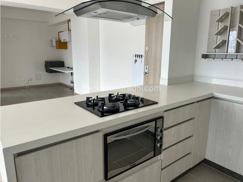 Apartamento en arriendo en Amazônia, Bello (3 habitaciones) - 2