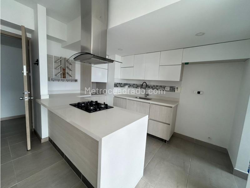 Apartamento en arriendo en Amazônia, Bello (3 habitaciones) - 3