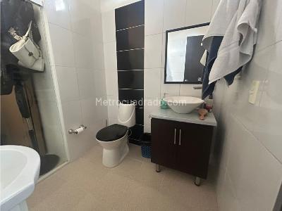 Apartamento de 4 alcobas en venta en Cabañas, Bello, 98 m² · foto 18 de 20