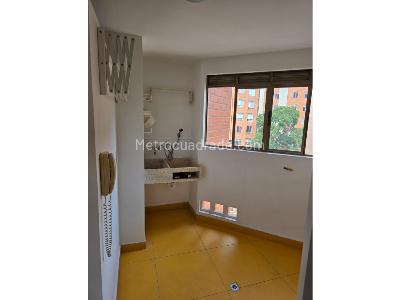 Apartamento de 3 alcobas en venta en Castropol, Medellín, 150 m² · foto 20 de 20
