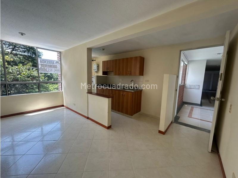 3BR Apartment for Rent in Loma del Indio with Parking - 2