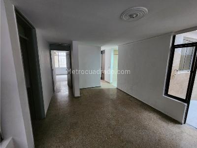 Casa de 5 alcobas en venta en La Floresta, Medellín, 147 m² · foto 6 de 20