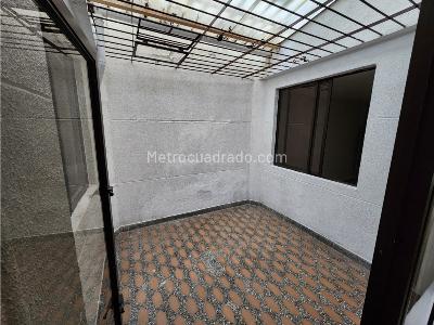 Casa de 5 alcobas en venta en La Floresta, Medellín, 147 m² · foto 8 de 20