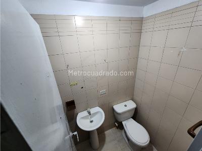 Casa de 5 alcobas en venta en La Floresta, Medellín, 147 m² · foto 13 de 20