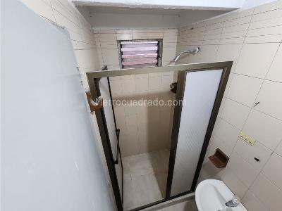 Casa de 5 alcobas en venta en La Floresta, Medellín, 147 m² · foto 17 de 20