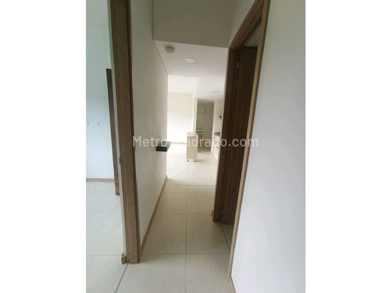 3BR Apartment in Barro Blanco (70 m²) - 2