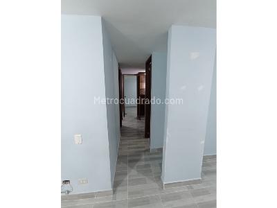 Apartamento de 3 alcobas en venta en Amazonia, Bello, 76 m² · foto 12 de 15