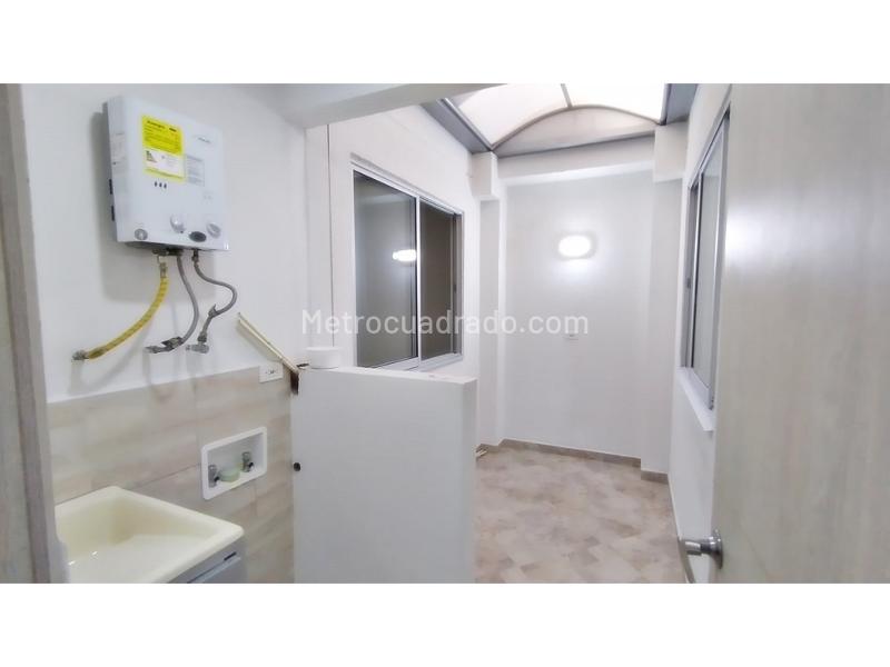 Modern 3BR Apartment in El Nogal - 7