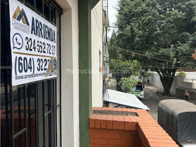 2BR Apartment for Rent near Sala de Velacin in Centro