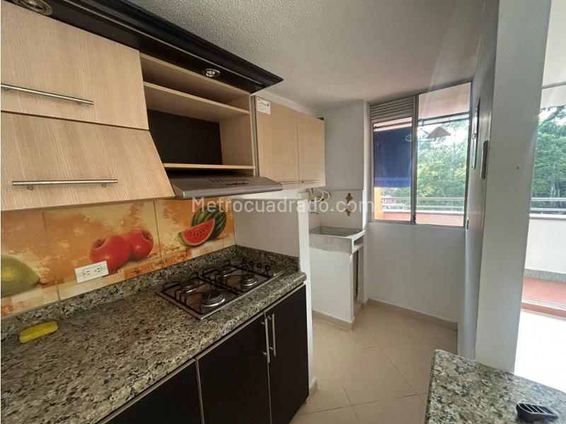 2BR Apartment with Amenities in Loma Del Indio - 4