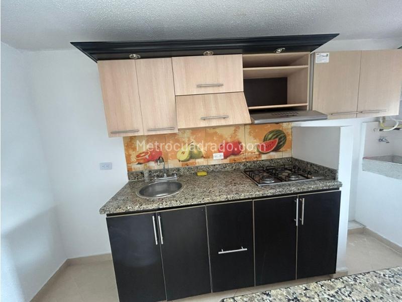 2BR Apartment with Amenities in Loma Del Indio - 5
