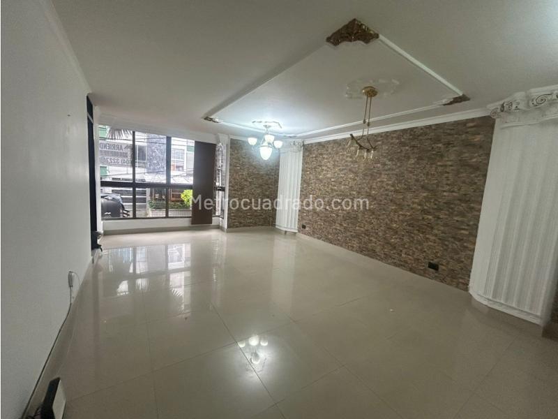 3BR Apartment in Laureles (110 m²)