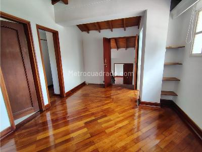 Casa de 4 alcobas en venta en El Poblado, Medellín, 300 m² · foto 3 de 20