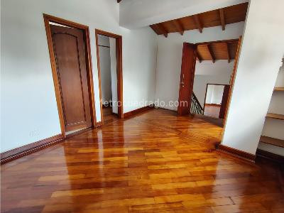 Casa de 4 alcobas en venta en El Poblado, Medellín, 300 m² · foto 5 de 20