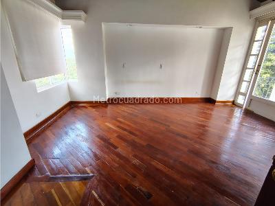 Casa de 4 alcobas en venta en El Poblado, Medellín, 300 m² · foto 10 de 20