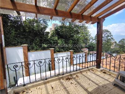 Casa de 4 alcobas en venta en El Poblado, Medellín, 300 m² · foto 15 de 20