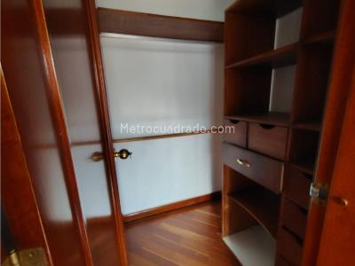 Casa de 4 alcobas en venta en El Poblado, Medellín, 300 m² · foto 16 de 20