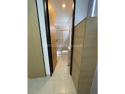 Casa de 4 alcobas en venta en Zuñiga, Envigado, 360 m² · foto 2 de 20