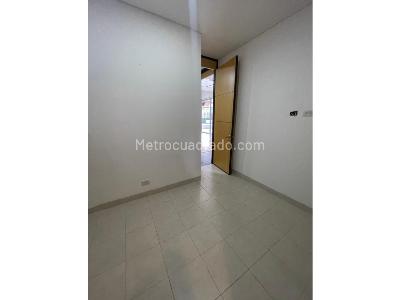 Casa de 4 alcobas en venta en Zuñiga, Envigado, 360 m² · foto 7 de 20