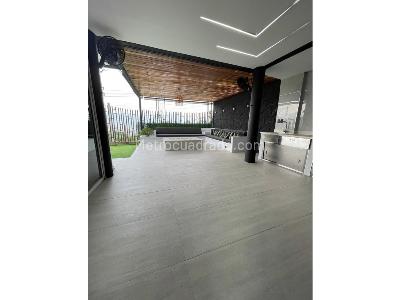 Casa de 4 alcobas en venta en Zuñiga, Envigado, 360 m² · foto 13 de 20