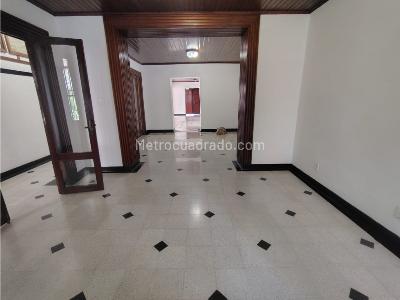 Casa en arriendo en Prado Centro, Medellín · foto 4 de 20