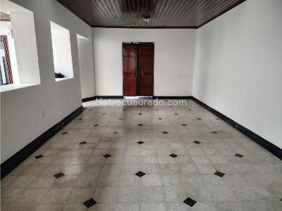 Casa en arriendo en Prado Centro, Medellín · foto 8 de 20