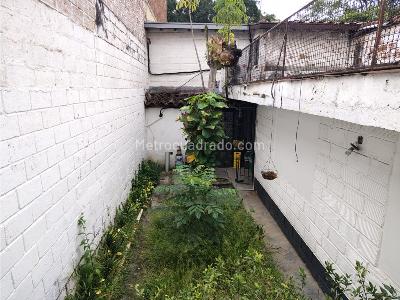 Casa de 5 alcobas en venta en Belen San Bernardo, Medellín, 170 m² · foto 10 de 13