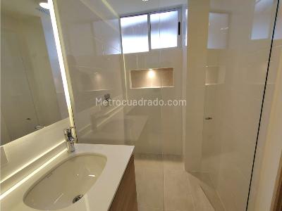 Apartamento de 2 alcobas en venta en Sabaneta, Sabaneta, 62 m² · foto 6 de 16