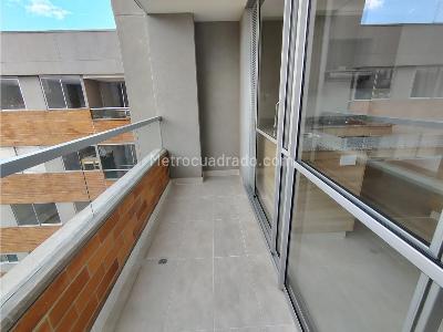 Apartamento de 2 alcobas en venta en Sabaneta, Sabaneta, 62 m² · foto 9 de 16