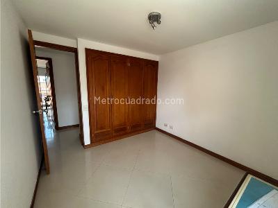 Apartamento de 3 alcobas en arriendo en Las Acacias, Medellín, 100 m² · foto 6 de 19