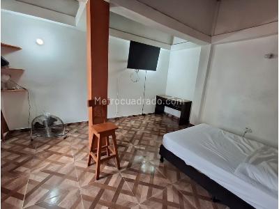 Casa de 5 alcobas en venta en Belen Los Alpes, Medellín, 270 m² · foto 3 de 15