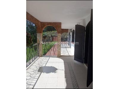 Casa de 5 alcobas en arriendo en Llano Grande, Rionegro, 420 m² · foto 5 de 20