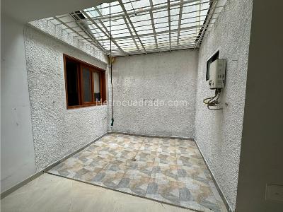 Casa en venta en Villa Paula, Itagüí · foto 2 de 13