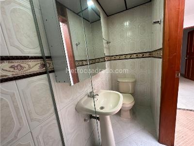 Casa en venta en Villa Paula, Itagüí · foto 4 de 13