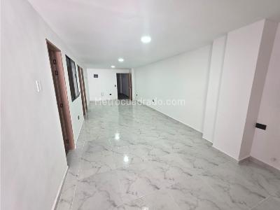 Apartamento en venta en Belen San Bernardo, Medellín · foto 2 de 18