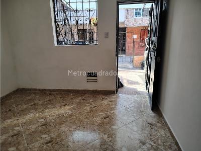 Apartamento de 2 alcobas en arriendo en Robledo, Medellín, 45 m² · foto 2 de 11