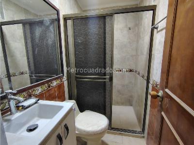 Apartamento de 2 alcobas en arriendo en Robledo, Medellín, 45 m² · foto 9 de 11