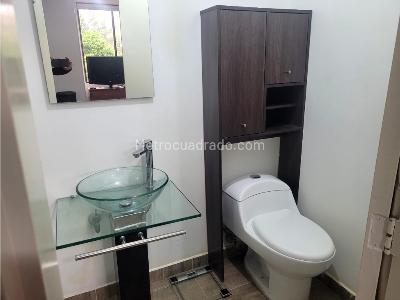 Apartamento en venta en El Poblado, Medellín · foto 8 de 8